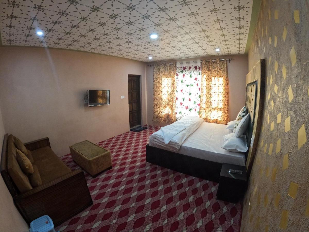 Hotel Seven Pahalgam Ngoại thất bức ảnh