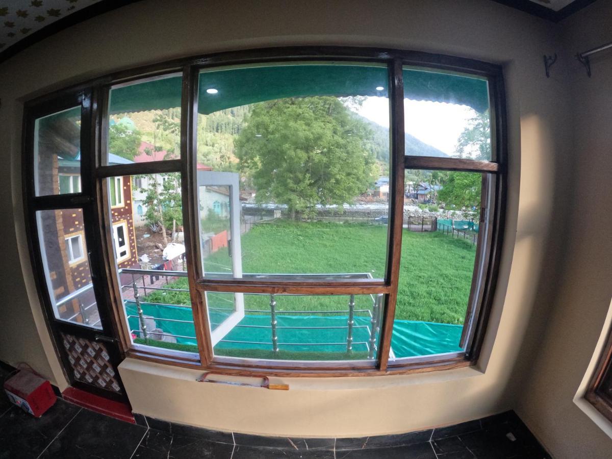 Hotel Seven Pahalgam Ngoại thất bức ảnh
